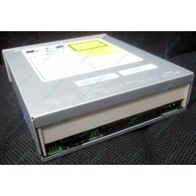 CDRW ASUS CRW-5232AX IDE white (Улан-Удэ)
